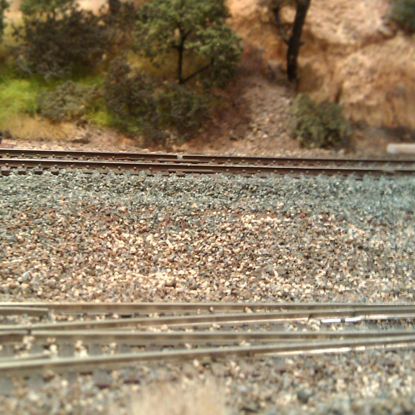 How To Realistically Ballast Your Track The Model Railroad Benchwork