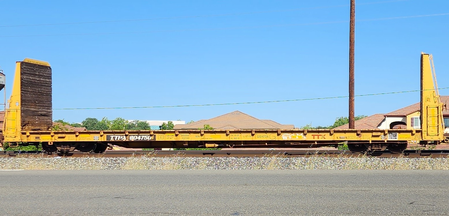 TTPX BULKHEAD FLAT CAR