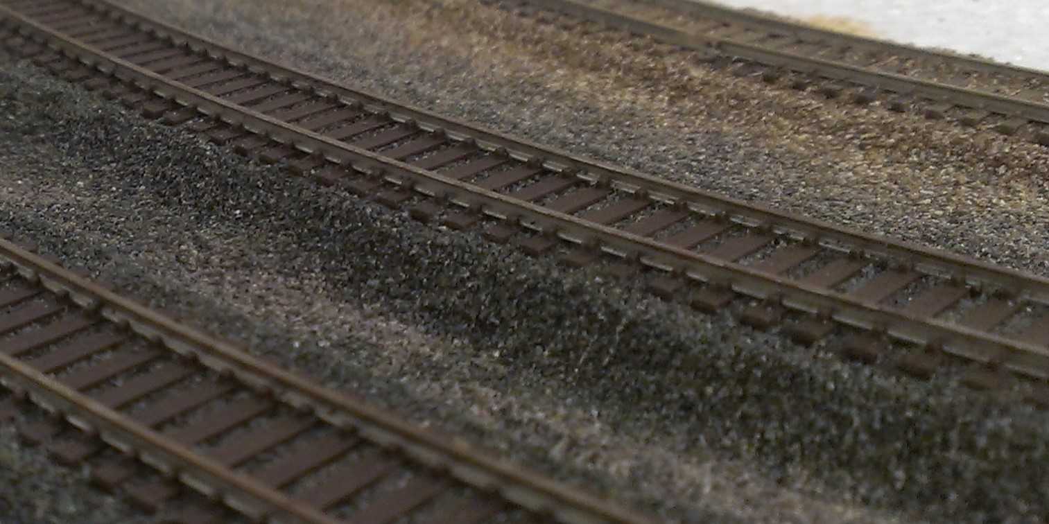 Mainline ballast profile close up