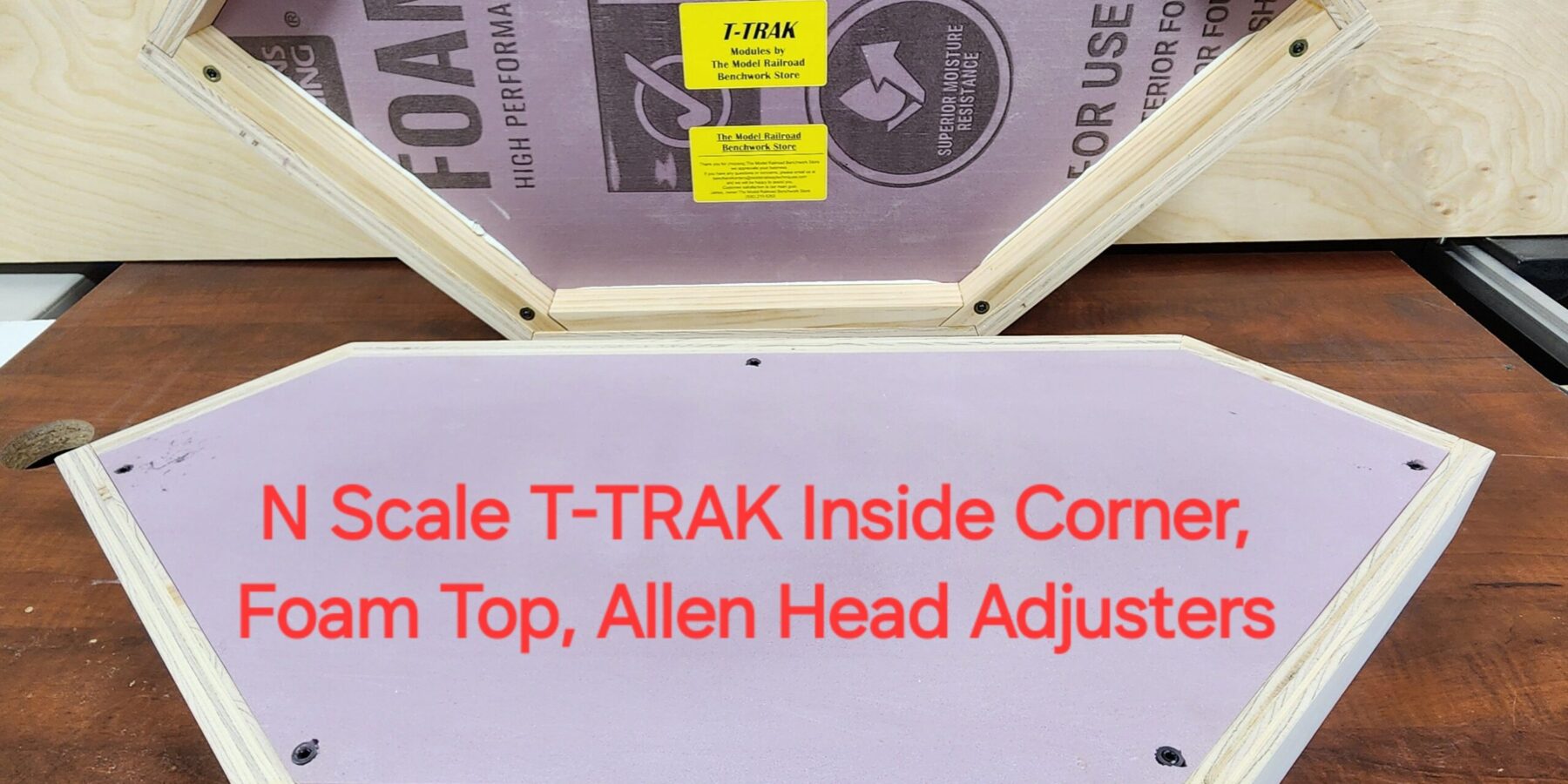 Pair of Inside Corner Foam Top T-TRAK Modules