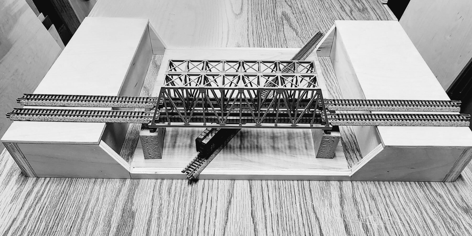 T-TRAK N Recessed Double with Truss Bridge