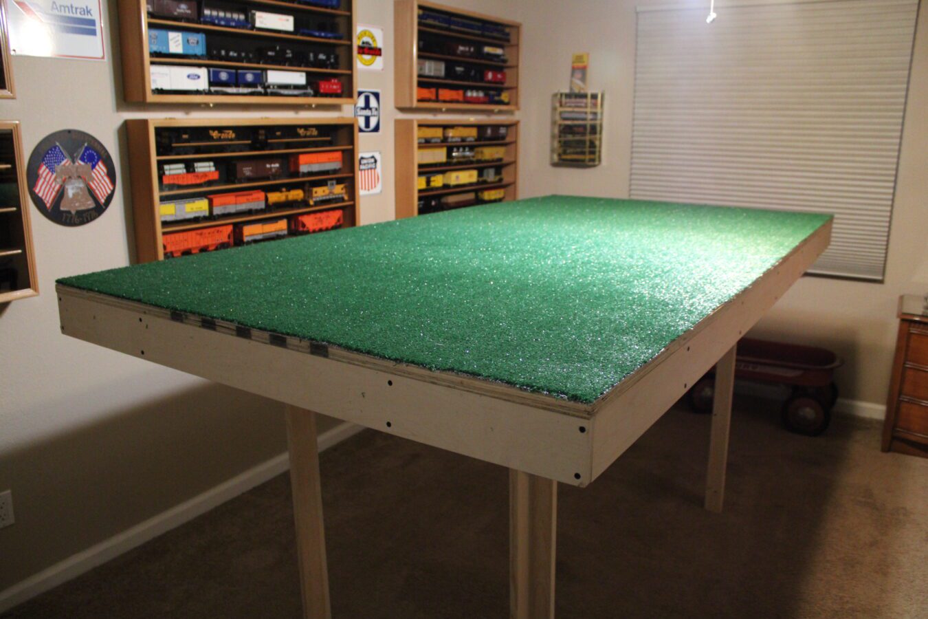 Tom & Dana's O Scale Build Grass Mat Complete