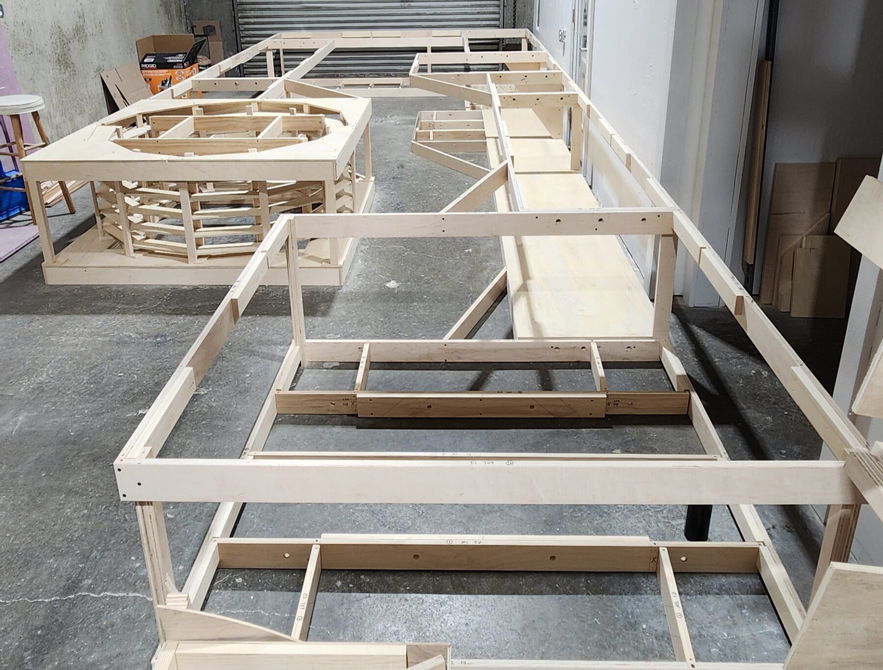 Model Railroad Double Deck Benchwork